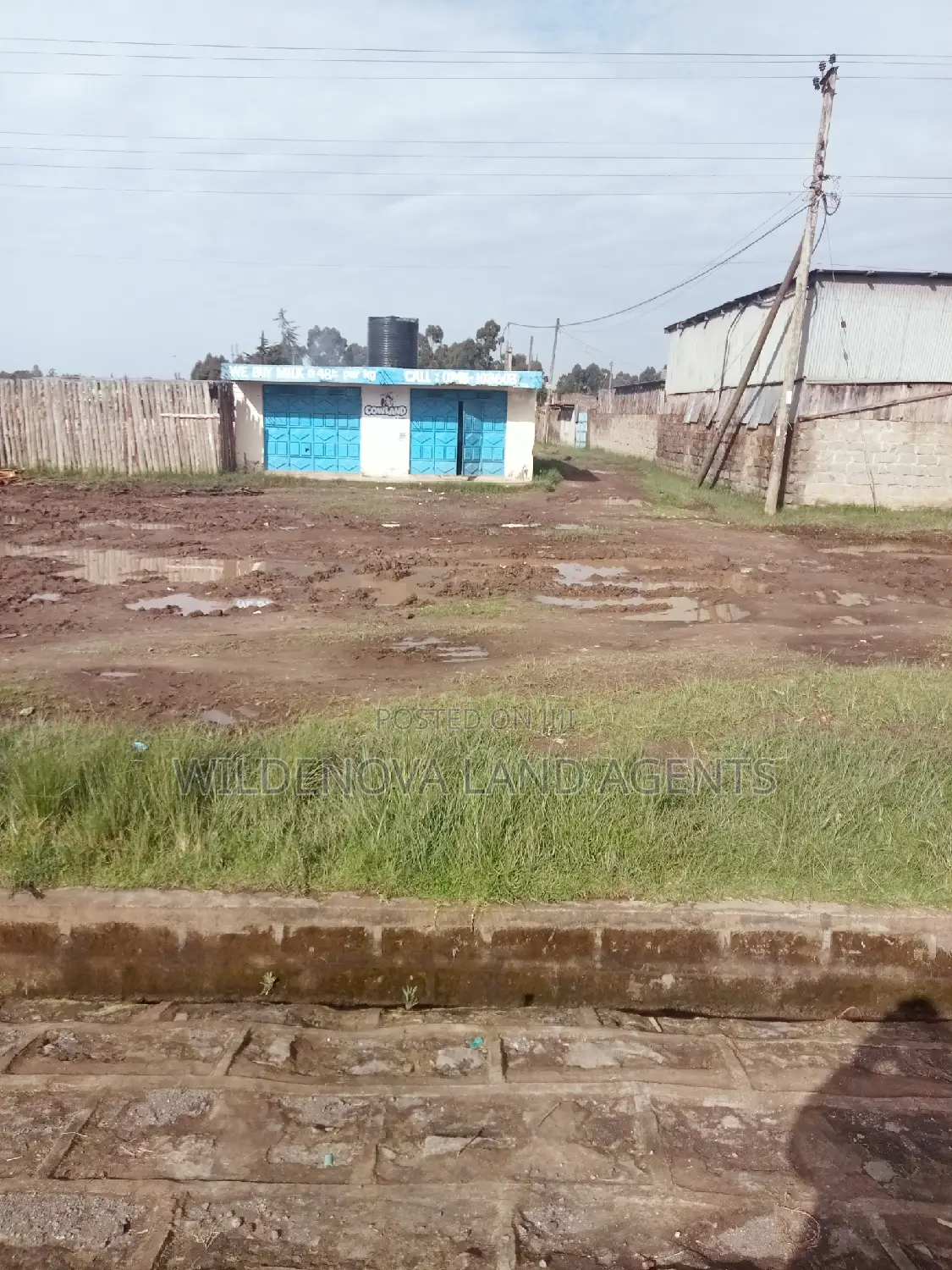 Plot on Sale at Flyover Kinangop