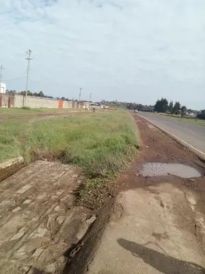 Plot on Sale at Flyover Kinangop