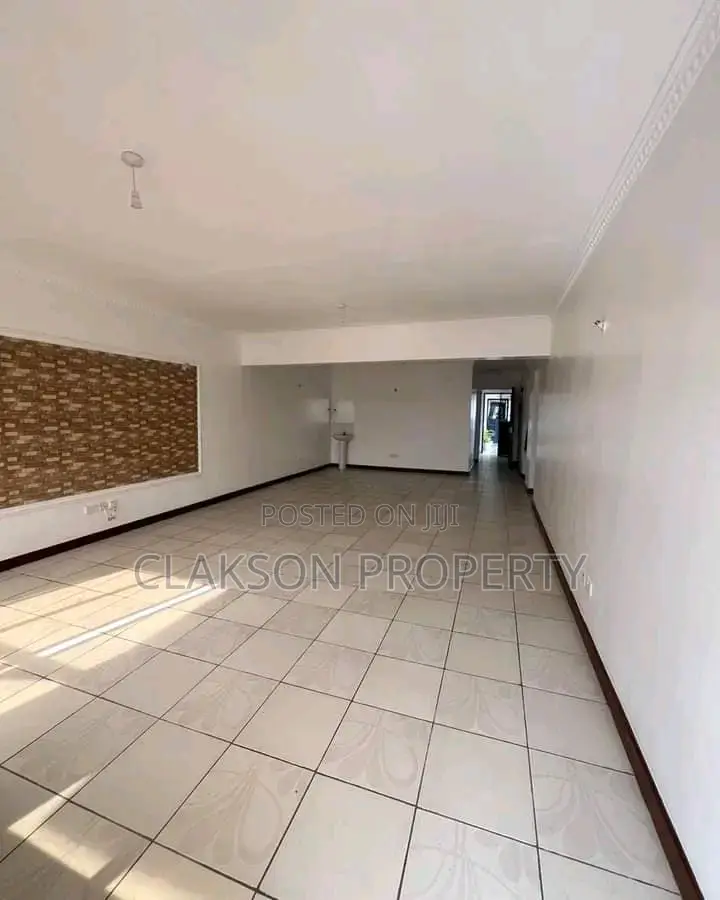 3bdrm Apartment in Lavington for rent