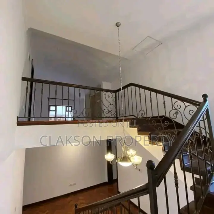5bdrm Townhouse/Terrace in Lavington for sale