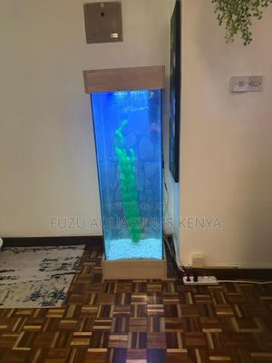 Aquarium Tower With Lid and Stand - thumbnail 2