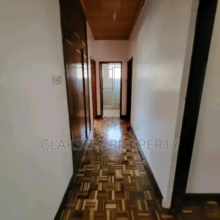 5bdrm Townhouse / Terrace in Kilimani for rent