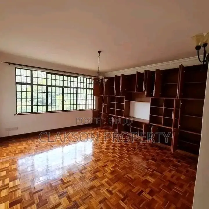 4bdrm Townhouse / Terrace in Lavington for rent