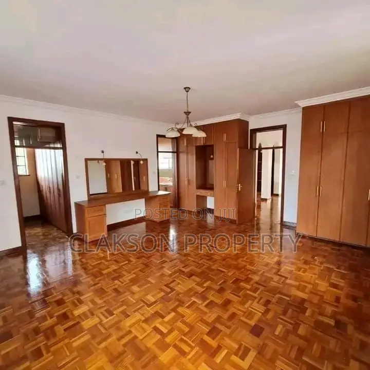 4bdrm Townhouse / Terrace in Lavington for rent