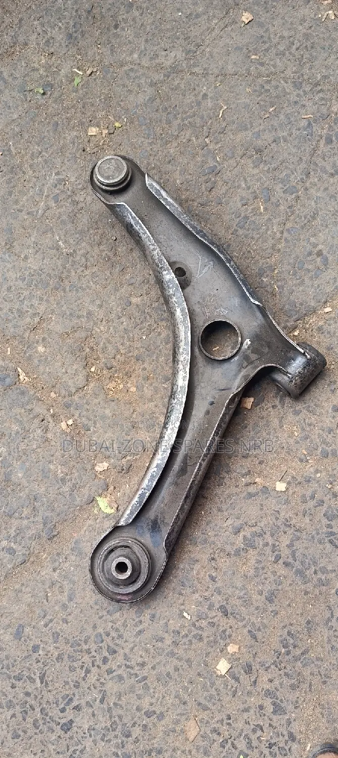 Mitsubishi Colt Front Arms Available.