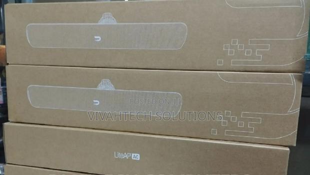 Ubiquiti Lap 120 ^Ubiquiti Lap 120 Liteap Ac Access Point - main view