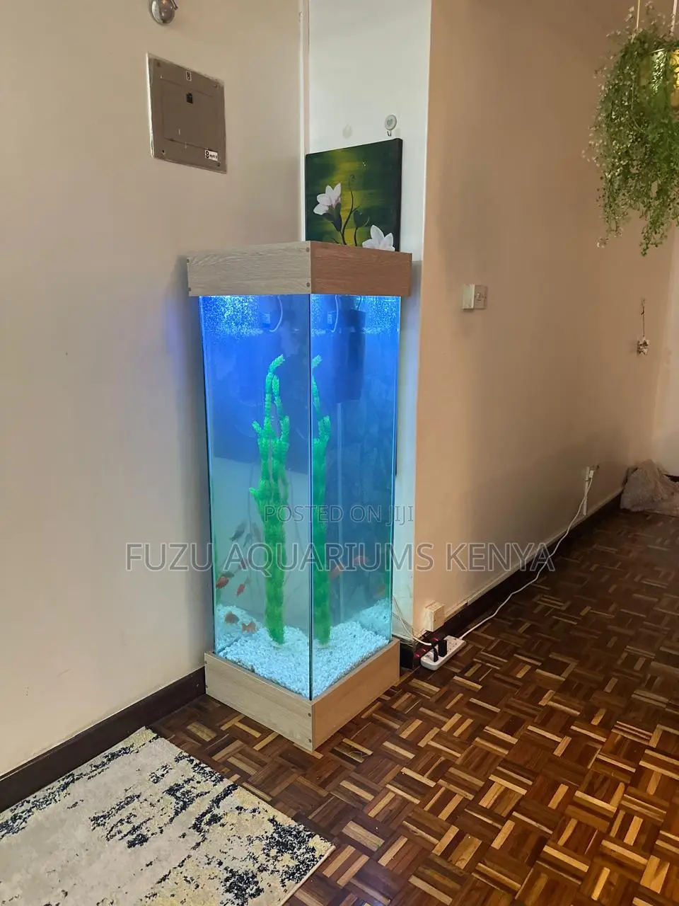 Lovely Home Deco Aquarium Tower