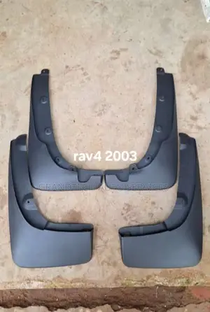 Rav4 2003 Mudflaps