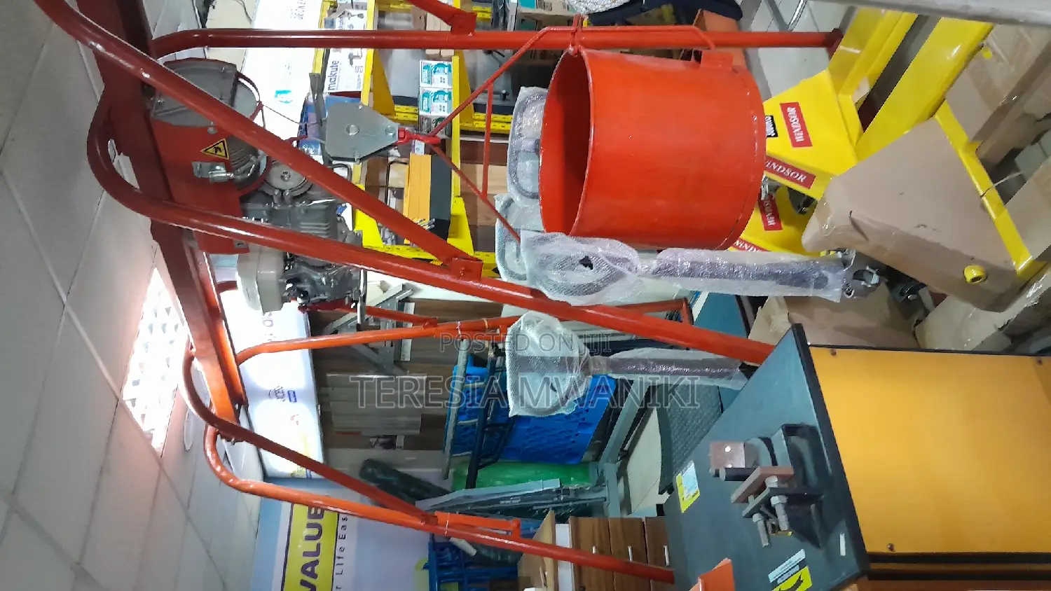 Concrete Hoist/Crane 1 Ton