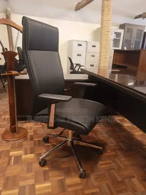 Exclusive High Back Office Leather Seat