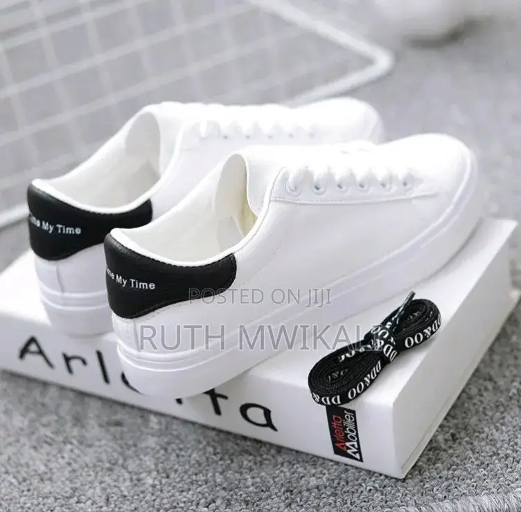 Fashion Ladies Sneakers