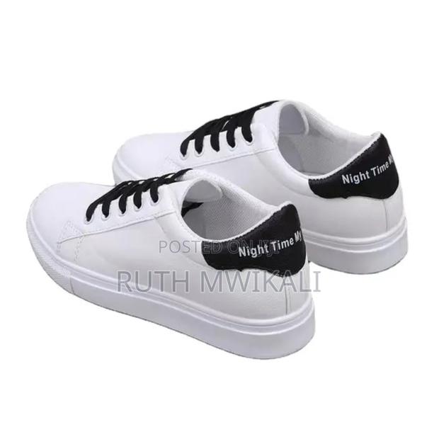 Fashion Ladies Sneakers - thumbnail 2