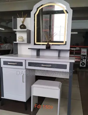 Executive Dressing Mirror Quality