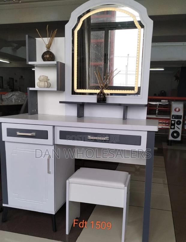 Executive Dressing Mirror Quality