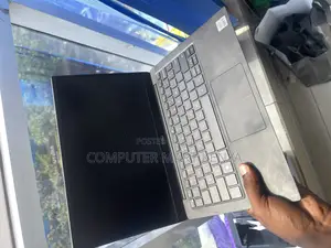 Laptop Dell XPS 13 9310 8GB Intel Core I7 SSD 256GB