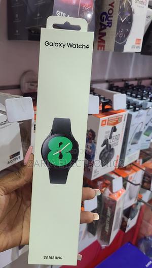 Samsung Watch 4 40mm - thumbnail 2