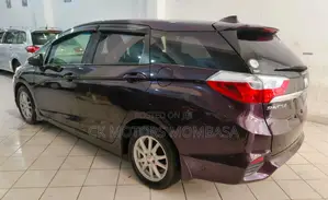 Honda Fit Shuttle 2017 Purple