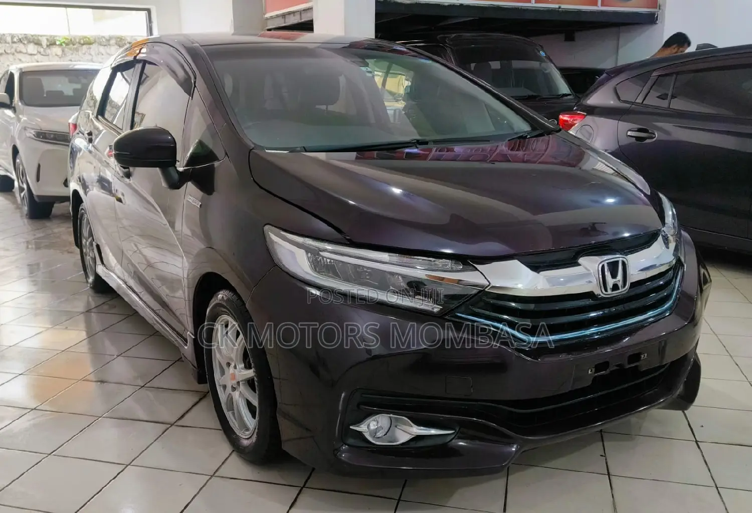 Honda Fit Shuttle 2017 Purple