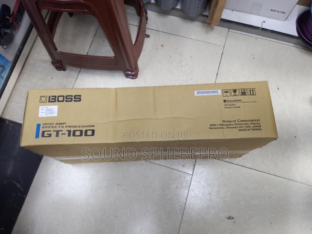 Boss GT-100 Guitar Effect - main view