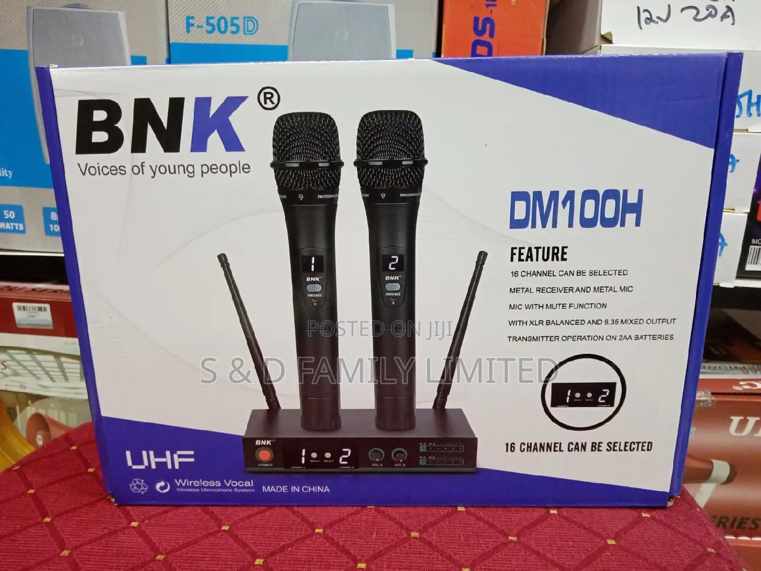 BNK DM100H Wireless Microphone