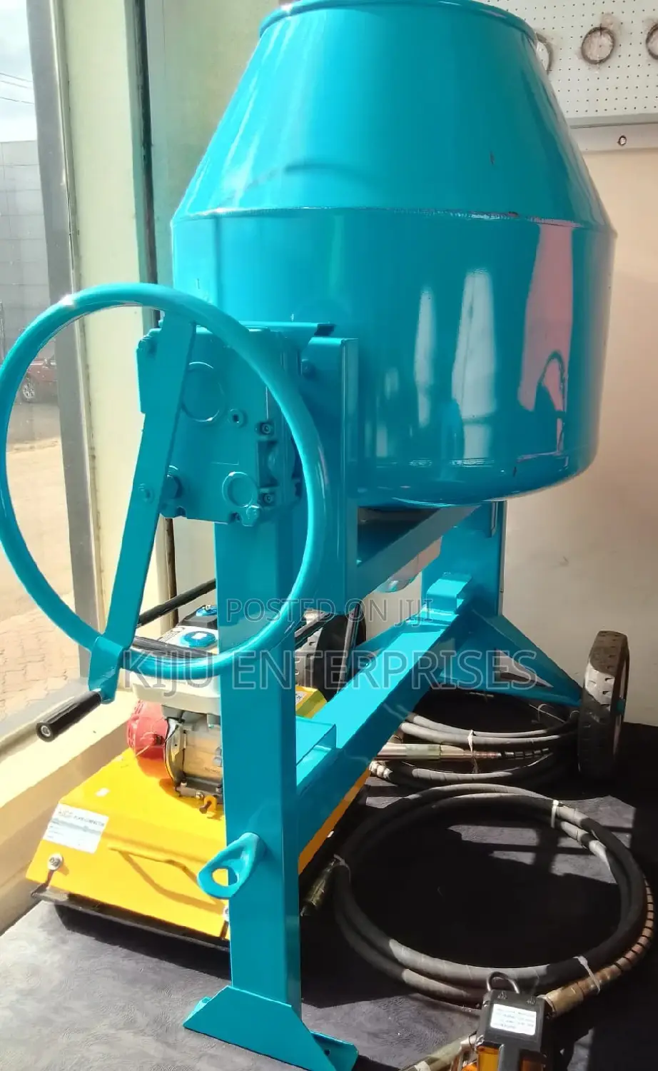 Pollerri Concrete Mixer 350litres AVAILABLE