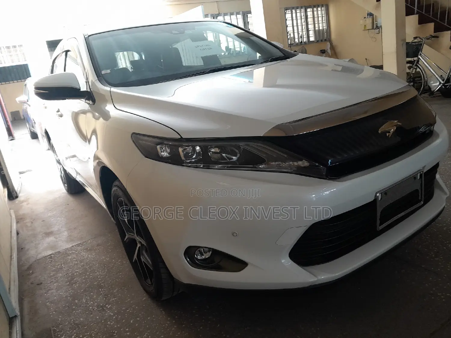 Toyota Harrier 2017 White in Mombasa CBD Cars, Cleox Jiji.co.ke