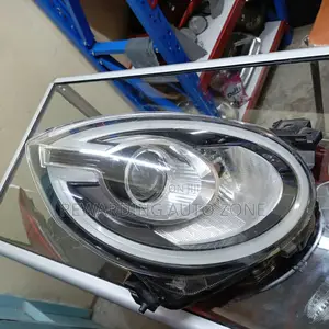 Passo Moda 2018.Headlight Zenon.