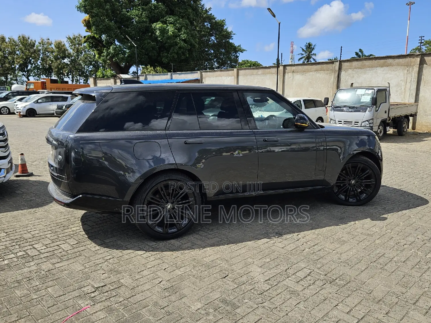 New Land Rover Range Rover Vogue 2023 Gray