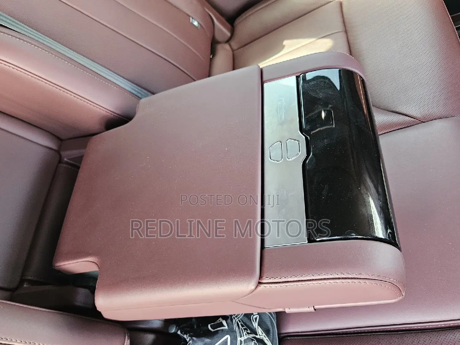 New Land Rover Range Rover Vogue 2023 Gray