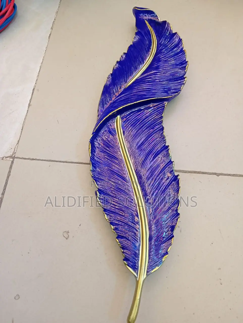 Feather Like Wallbracket