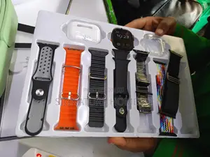 H20 Ultra Smart Watch With Bluetooth Wireless Earphones
