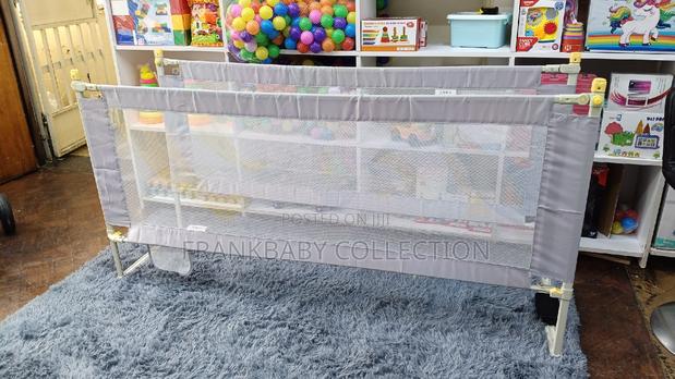 Good Quality Bed Barrier / Bed Rail . - thumbnail 3