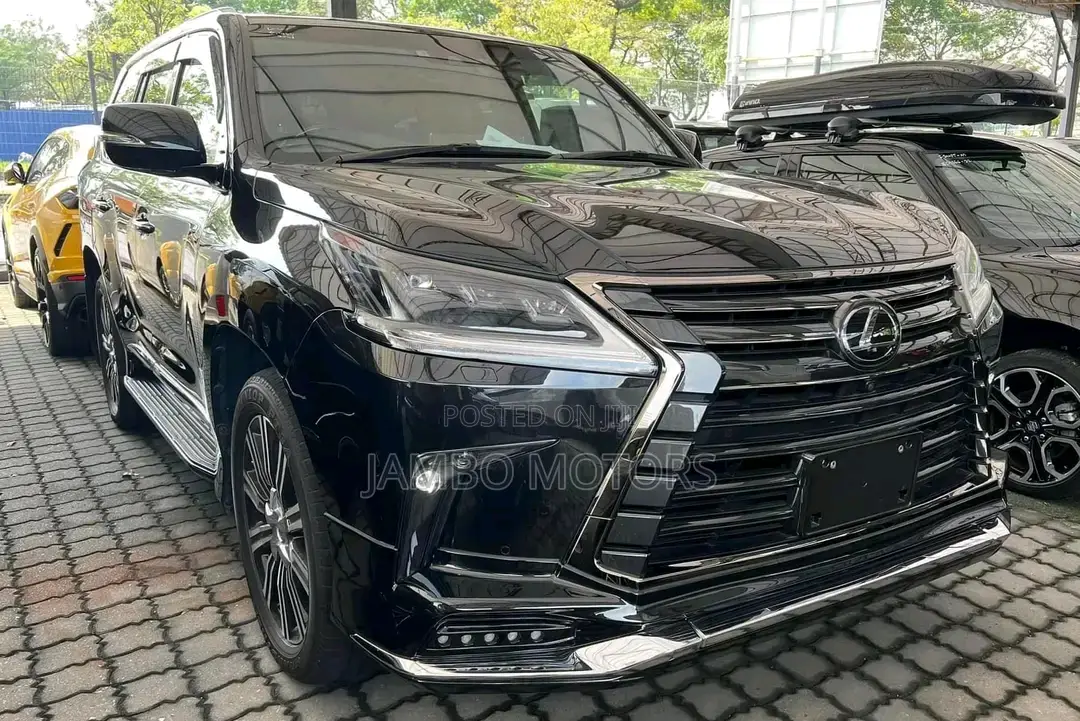 Lexus LX 570 AWD 2017 Black