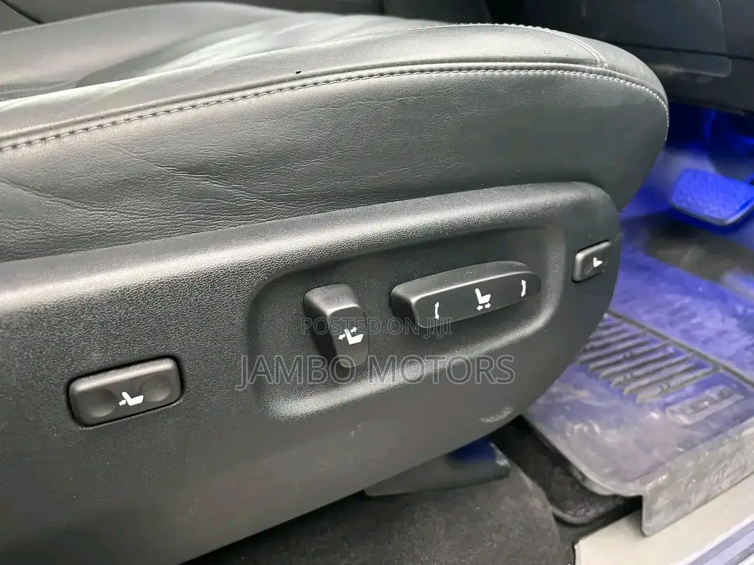 Lexus LX 570 AWD 2017 Black