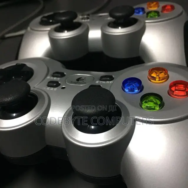 Logitech F710 Wireless Gamepad
