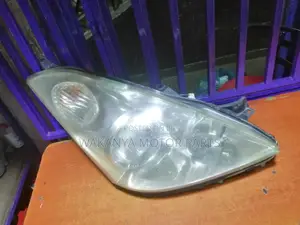Toyota Wish 2002/03/04 Non Xenon Head Lamp, Clean Ex Japan