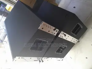 Line Arry Speaker