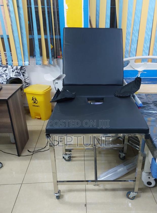 Delivery/Maternity Bed - main view