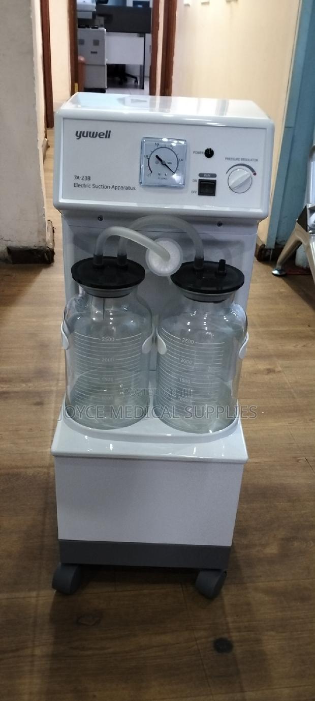 Heavy Duty Yuwell Dual Bottle Suction Machine - thumbnail 4