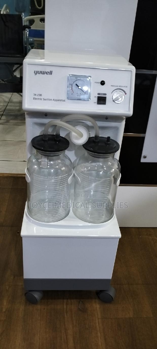 Heavy Duty Yuwell Dual Bottle Suction Machine - thumbnail 5