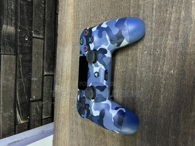 EX Uk PS 4 Pads - thumbnail 3