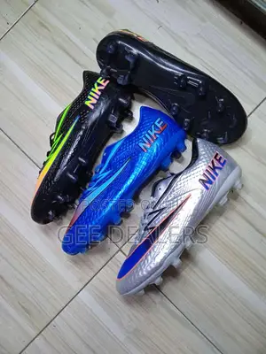 Kids Nike Football Boots/Nike Soccer Boots