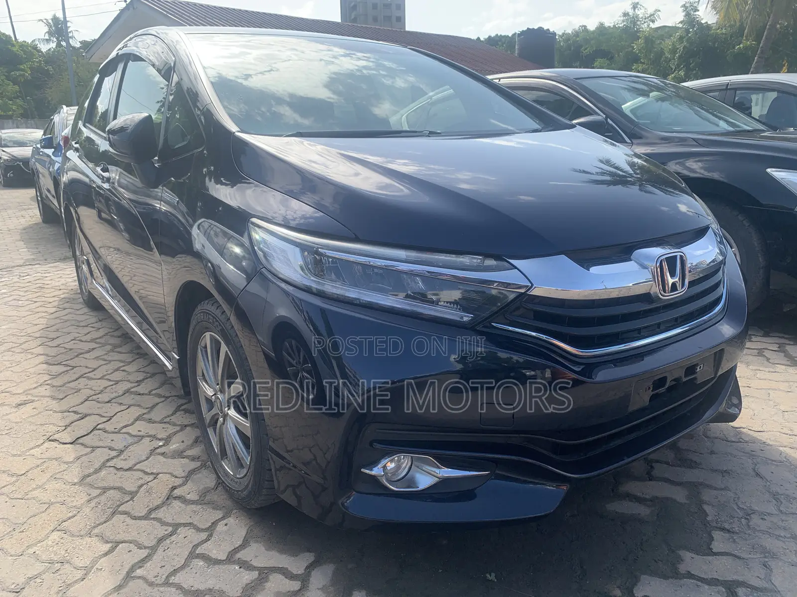 Honda Shuttle 1.5 Hybrid 2WD 2017 Blue