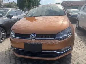 Volkswagen Polo 2017 Orange
