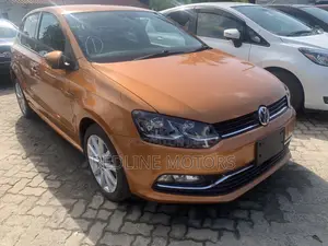 Volkswagen Polo 2017 Orange