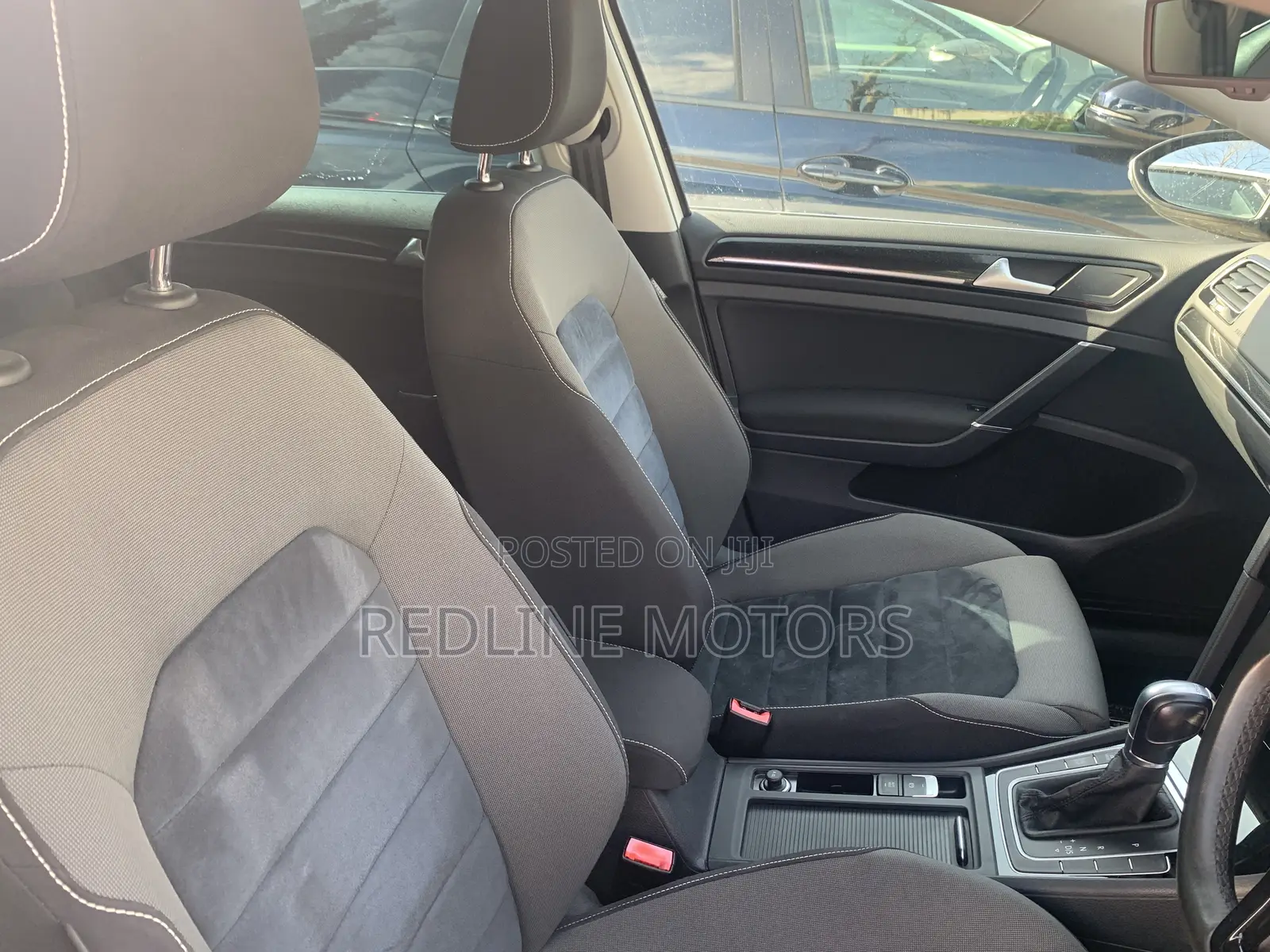 Volkswagen Golf Variant 2016 Off white