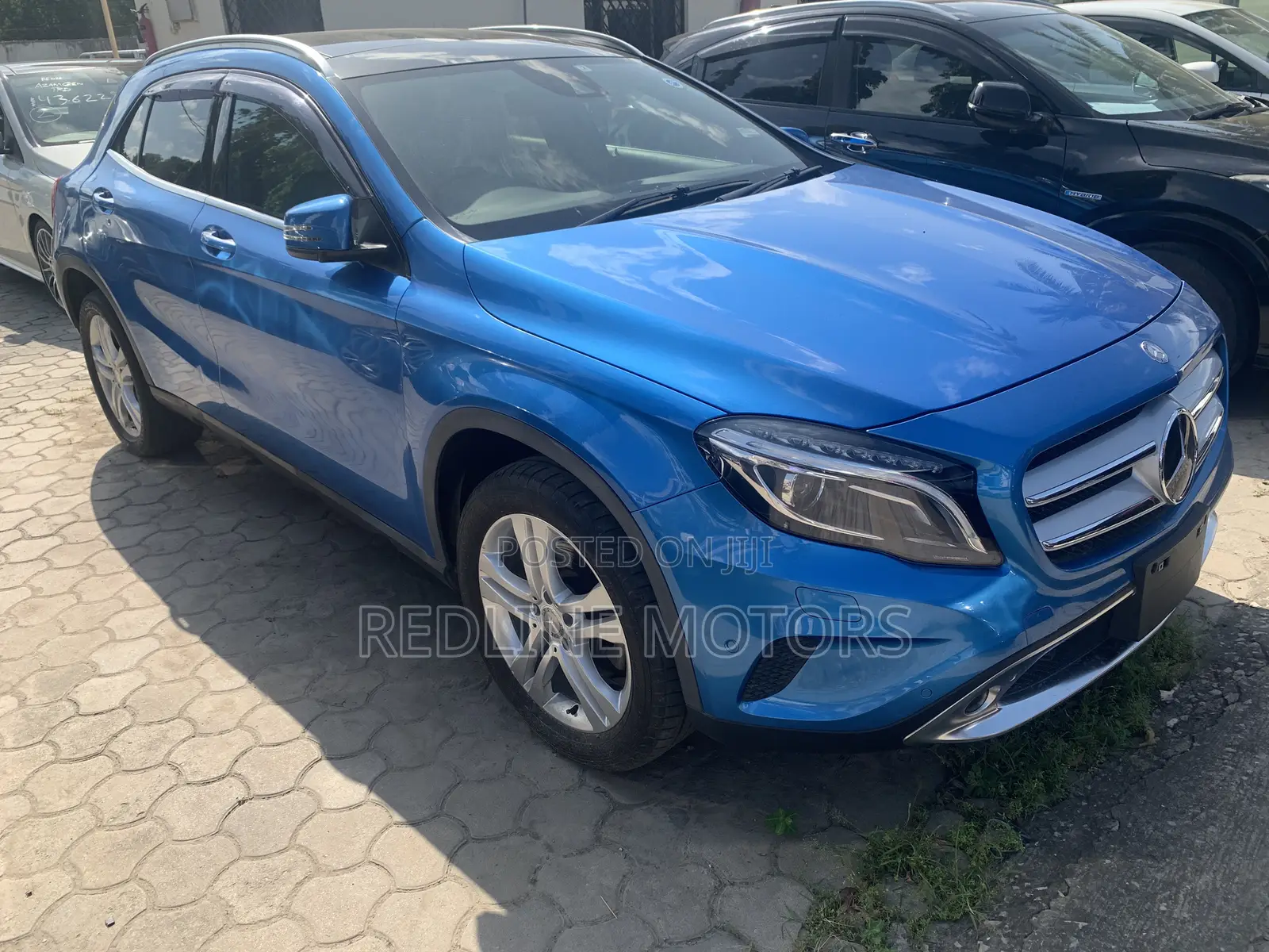 Mercedes-Benz GLA 250 2017 Blue