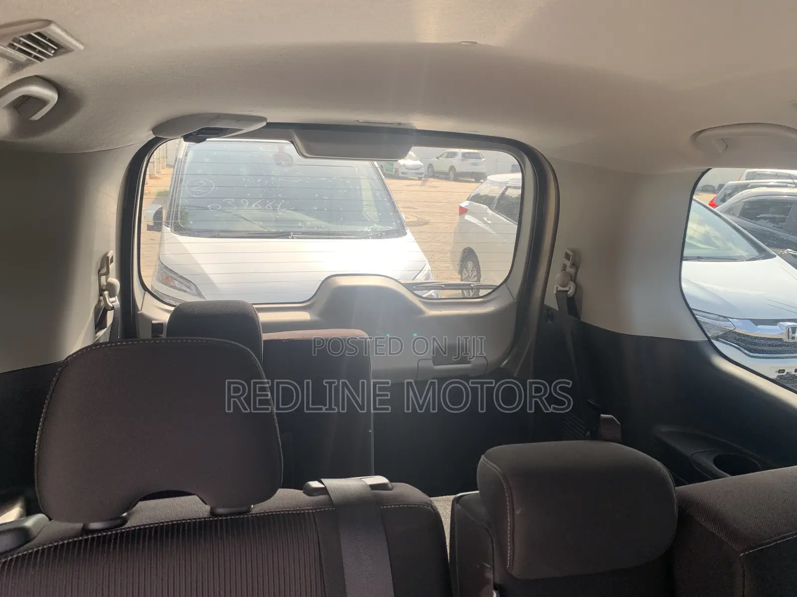 Nissan Serena 2017 Gold