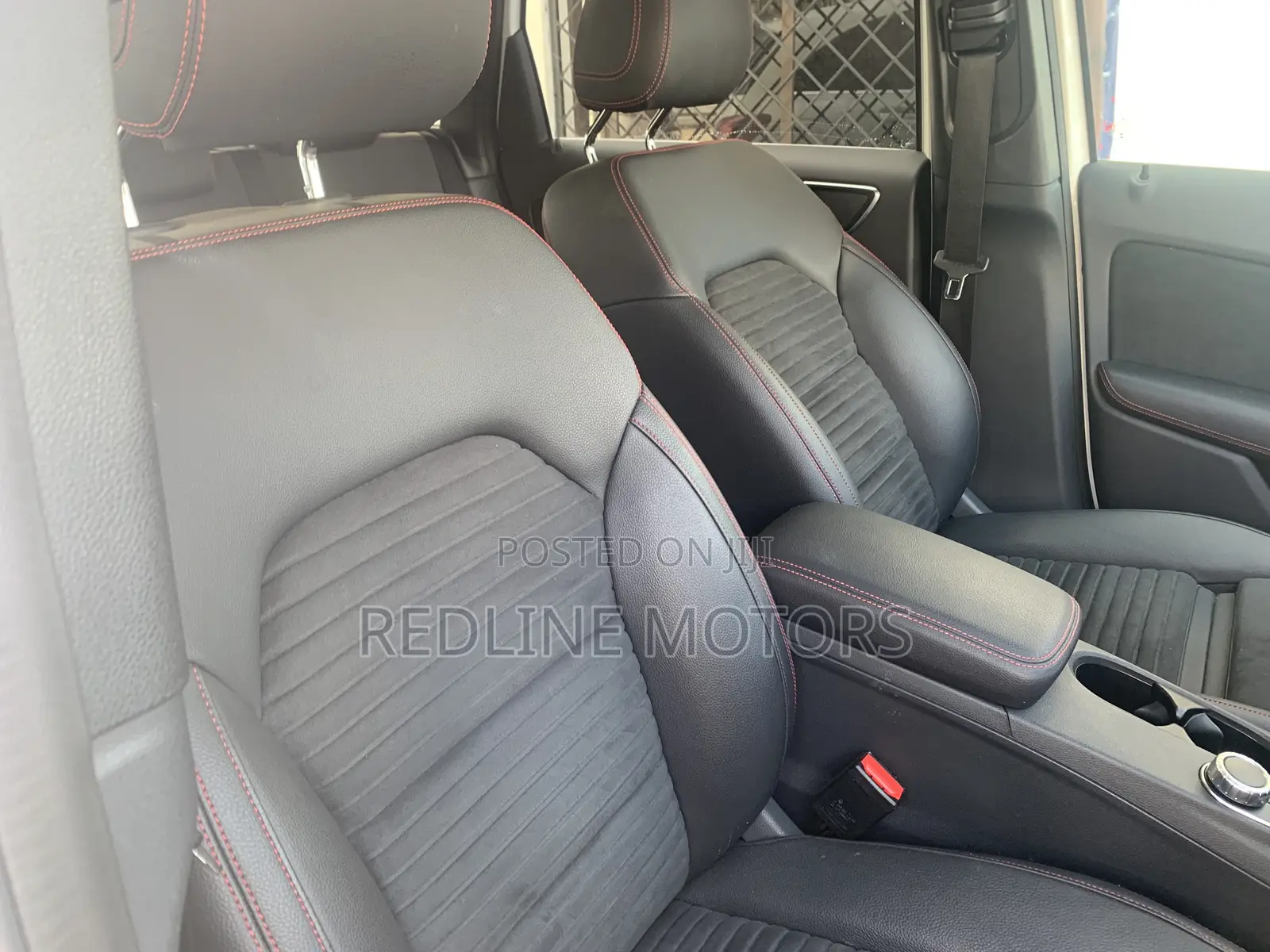 Mercedes-Benz B-Class Base B 250e 2017 Pearl