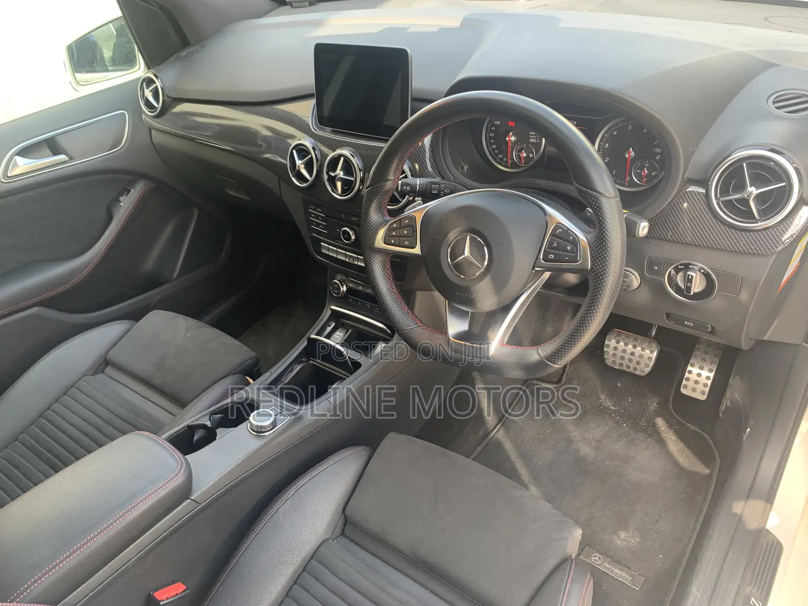 Mercedes-Benz B-Class Base B 250e 2017 Pearl